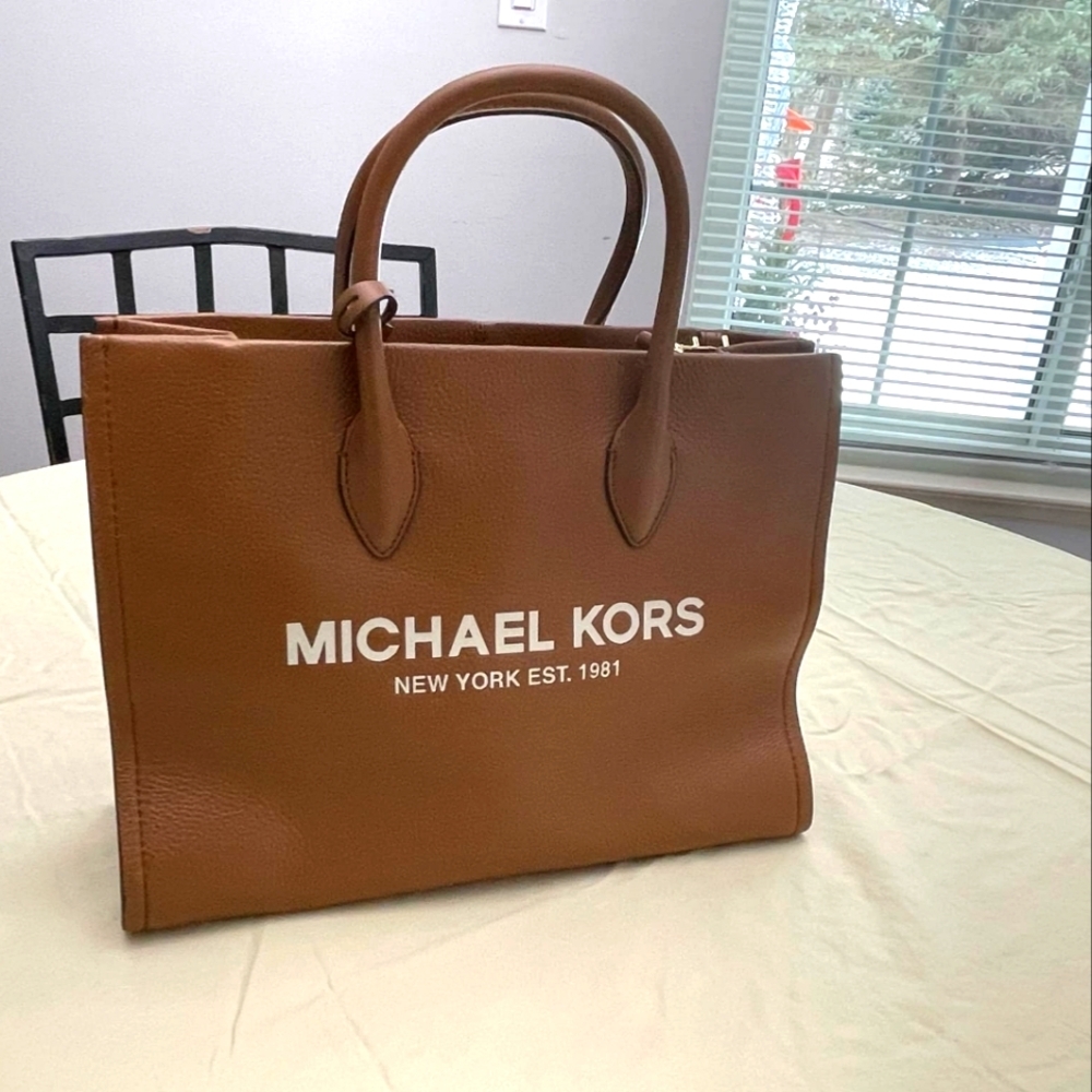 Nwt‎ michael kors mirella MD tote camel color pebbled leather handbag